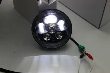 7" hlavní LED světlomet Harley-Davidson