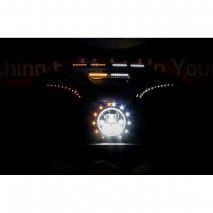 LED světla do ventilace v přední masce Harley-Davidson
