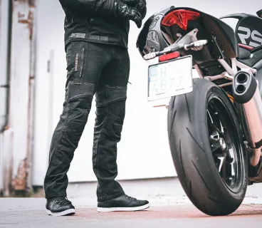 Trilobite - Pánské motocyklové kalhoty Regular FIT z kevlaru parado 661 - černé