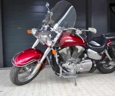 MOTON - CUSTOM Přední rám s přední vidlicí HONDA VTX 1300 CUSTOM