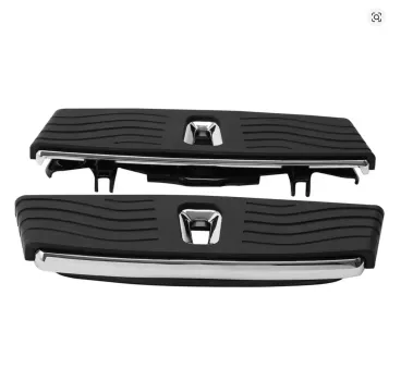 Stupačky / desky pro řidiče pro Harley-Davidson Touring, Softail, Trike 1986–2020 – chromované