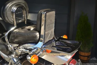 Zadní nosič zavazadel pro originální opěradlo pro Suzuki Intruder VS1400 - klasický