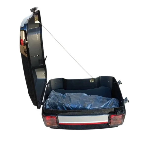 Univerzální motocyklový zadní plastový kufr s opěrkou, nosičem a koncovým světlem - černý