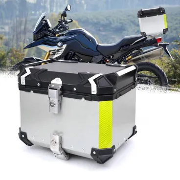 Univerzální zadní hliníkový kufr na motocykl - 28L stříbrný