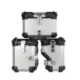 Sada hliníkových kufrů na motocykl - 35L + 32L/38L - stříbrné Sada hliníkových kufrů na motocykl - 35L + 32L/38L - stříbrné