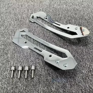 Boční chromované kryty motoru pro BMW R18 2020-2023
