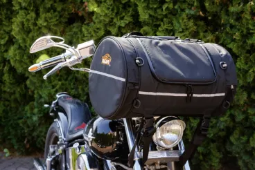 AGM Rolly 3 – Odolná a voděodolná 52litrová motocyklová taška